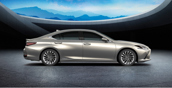 【新車到店】中大型豪華行政級轎車 新雷克薩斯ES300h即將到店 現(xiàn)接受預定213