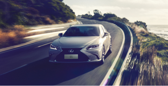 【新車到店】中大型豪華行政級轎車 新雷克薩斯ES300h即將到店 現(xiàn)接受預定370