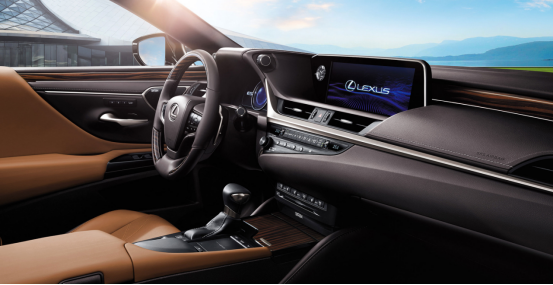 【新車到店】中大型豪華行政級轎車 新雷克薩斯ES300h即將到店 現(xiàn)接受預定827