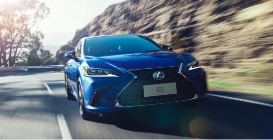 【新車到店】中大型豪華行政級轎車 新雷克薩斯ES300h即將到店 現(xiàn)接受預定1497
