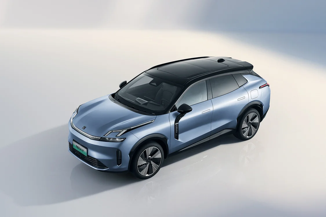 2025款領(lǐng)克08 EM-P上市 智能舒適升級(jí)/限時(shí)價(jià)17.98萬元起