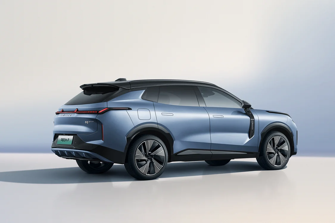 2025款領(lǐng)克08 EM-P上市 智能舒適升級(jí)/限時(shí)價(jià)17.98萬元起
